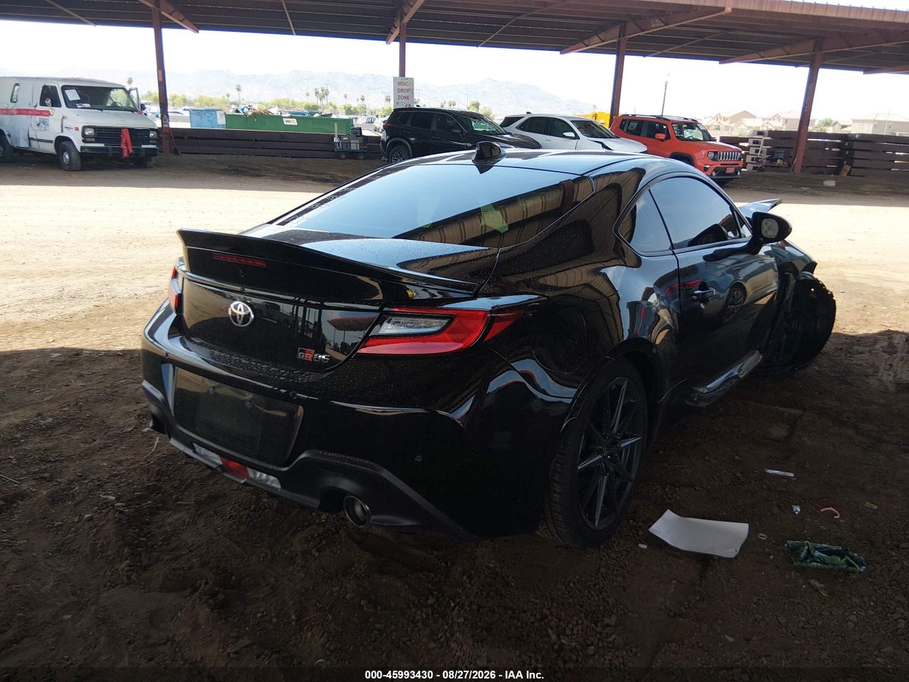 2023 TOYOTA GR86 PREMIUM · 4/10