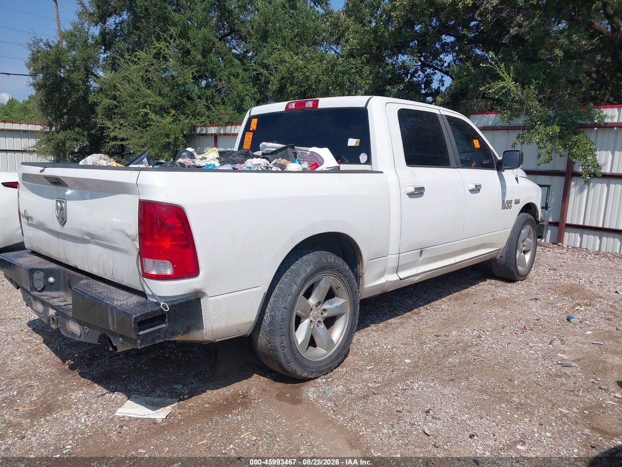 2016 RAM 1500 LONE STAR · 4/11