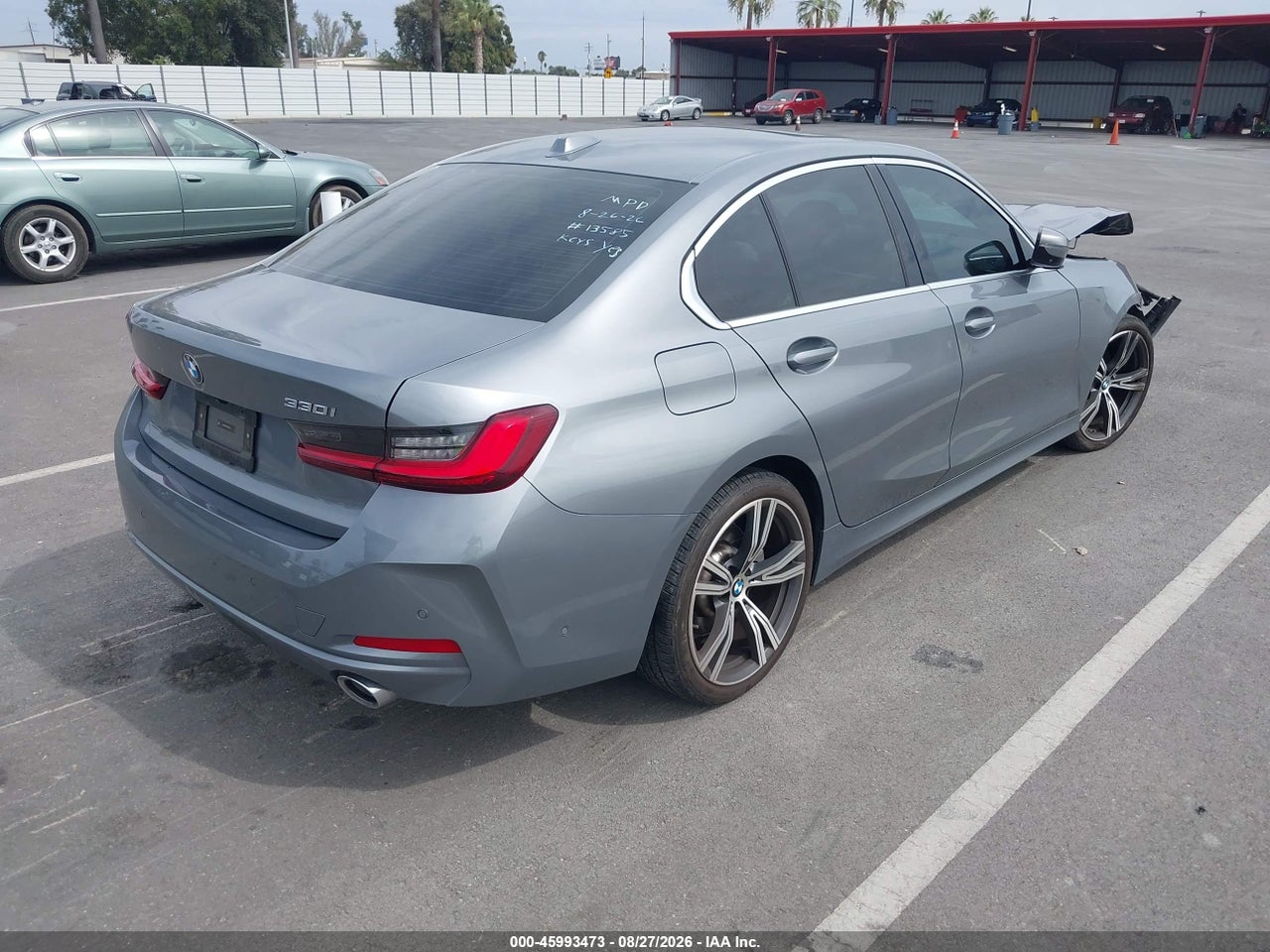 2024 BMW 330I   · 4/11