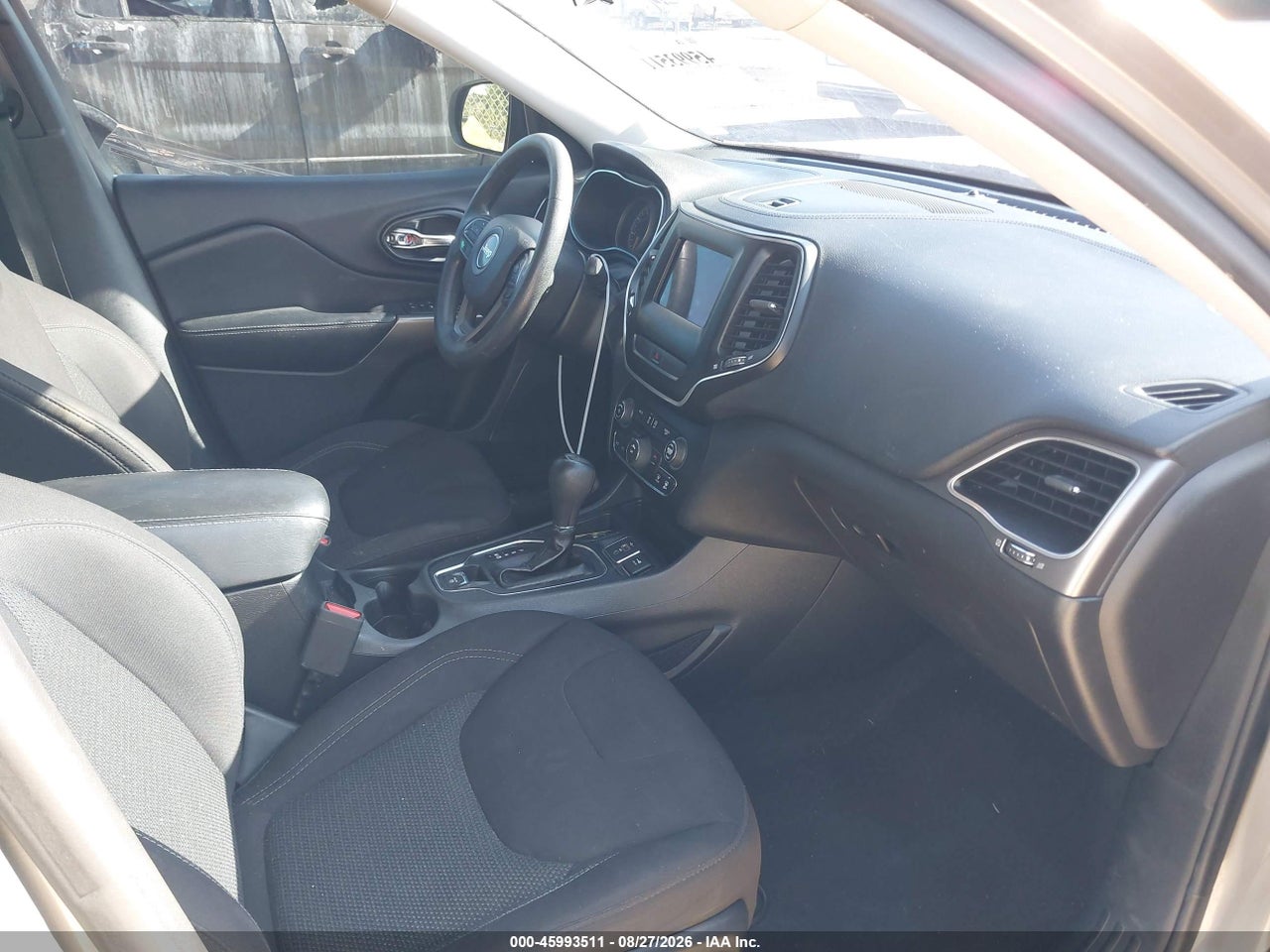 2019 JEEP CHEROKEE LATITUDE · 5/11