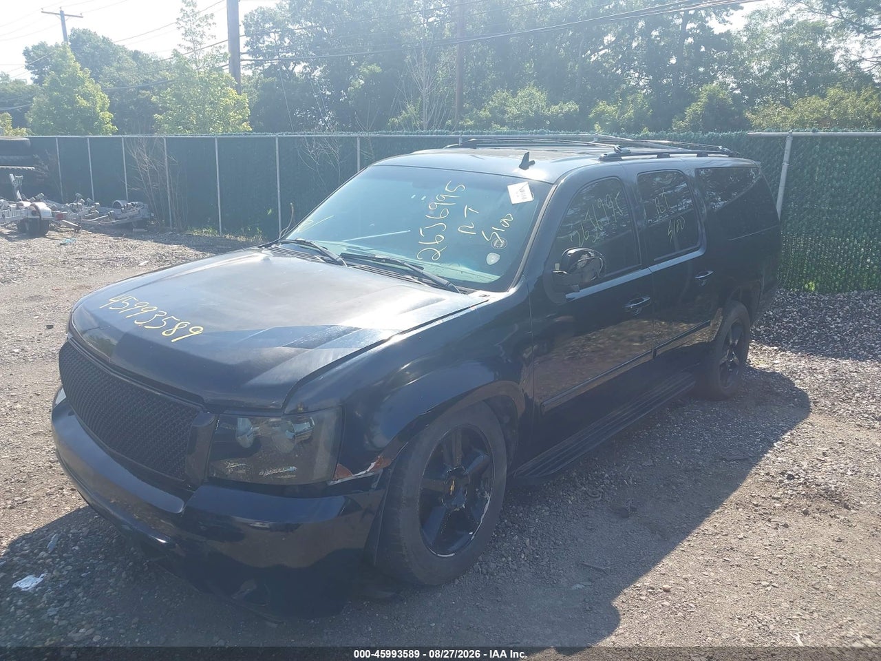 2007 CHEVROLET SUBURBAN 1500 LT · 2/10