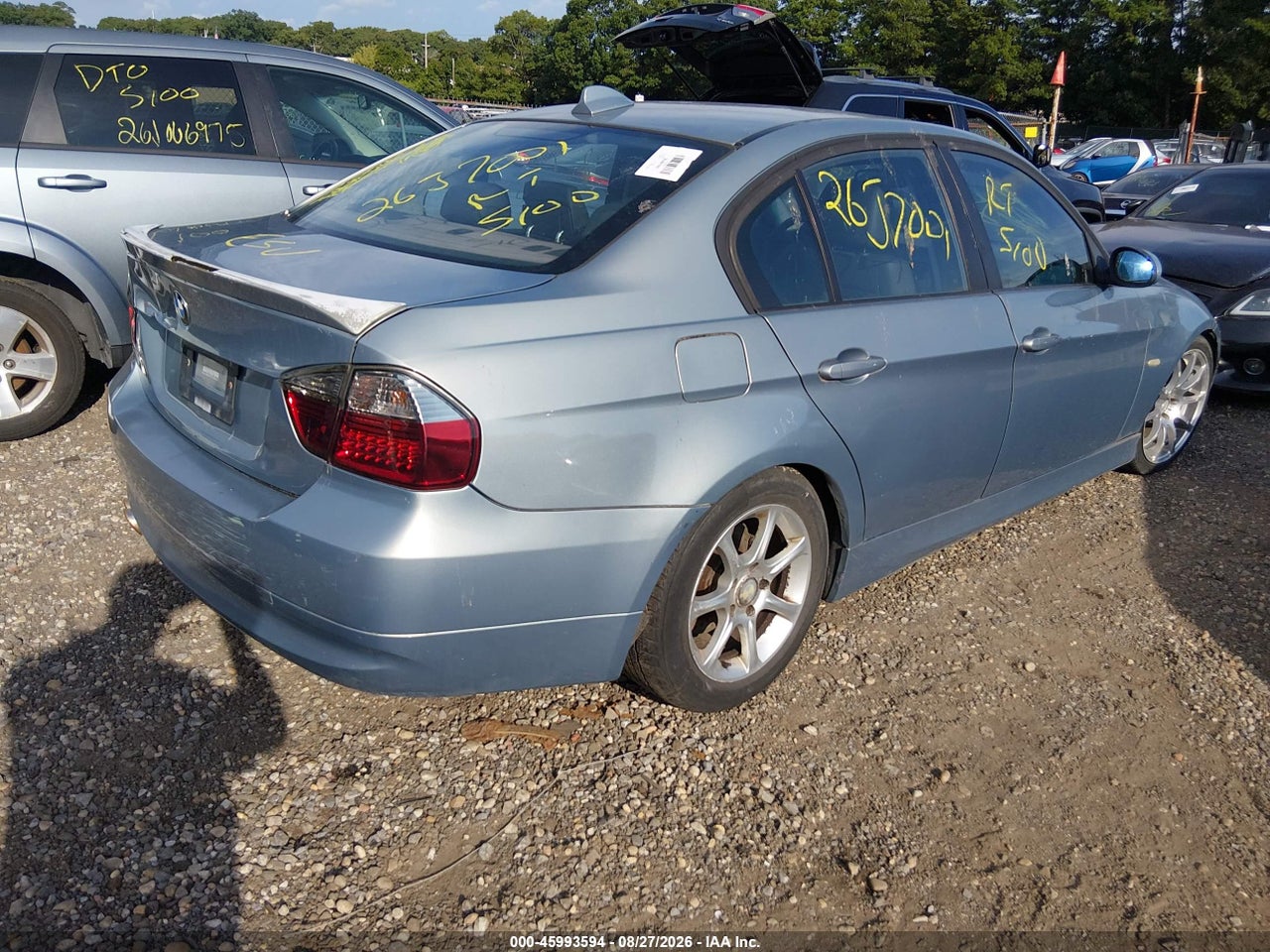 2006 BMW 325I   · 4/10