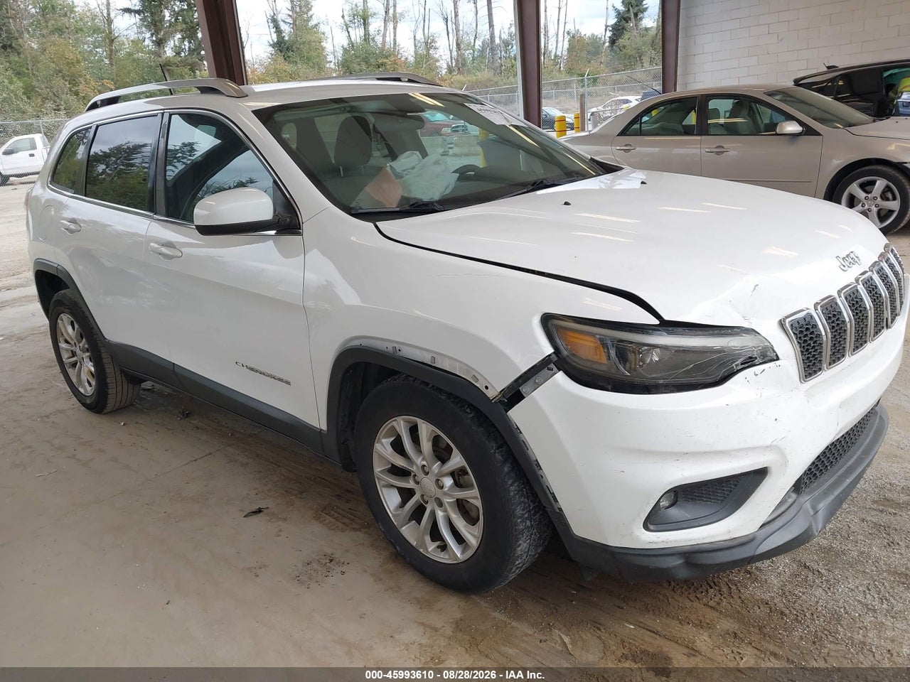 2019 JEEP CHEROKEE LATITUDE FWD