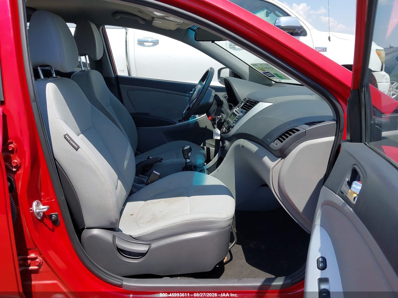 2013 HYUNDAI ACCENT SE · 5/11