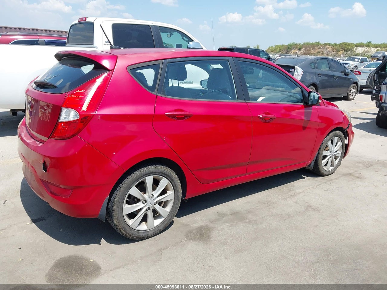 2013 HYUNDAI ACCENT SE · 4/11