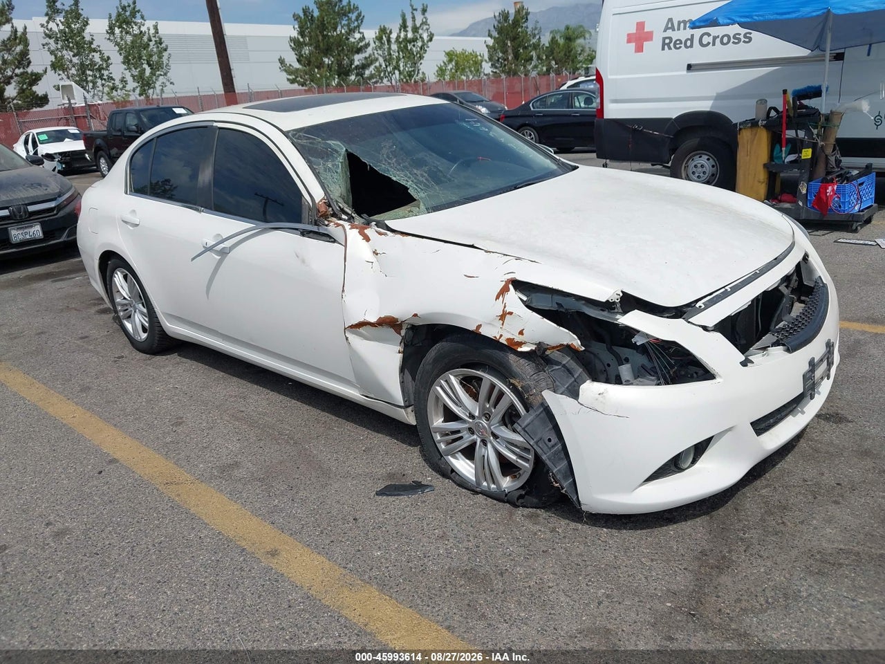 JN1CV6APXFM****** · 2015 INFINITI Q40