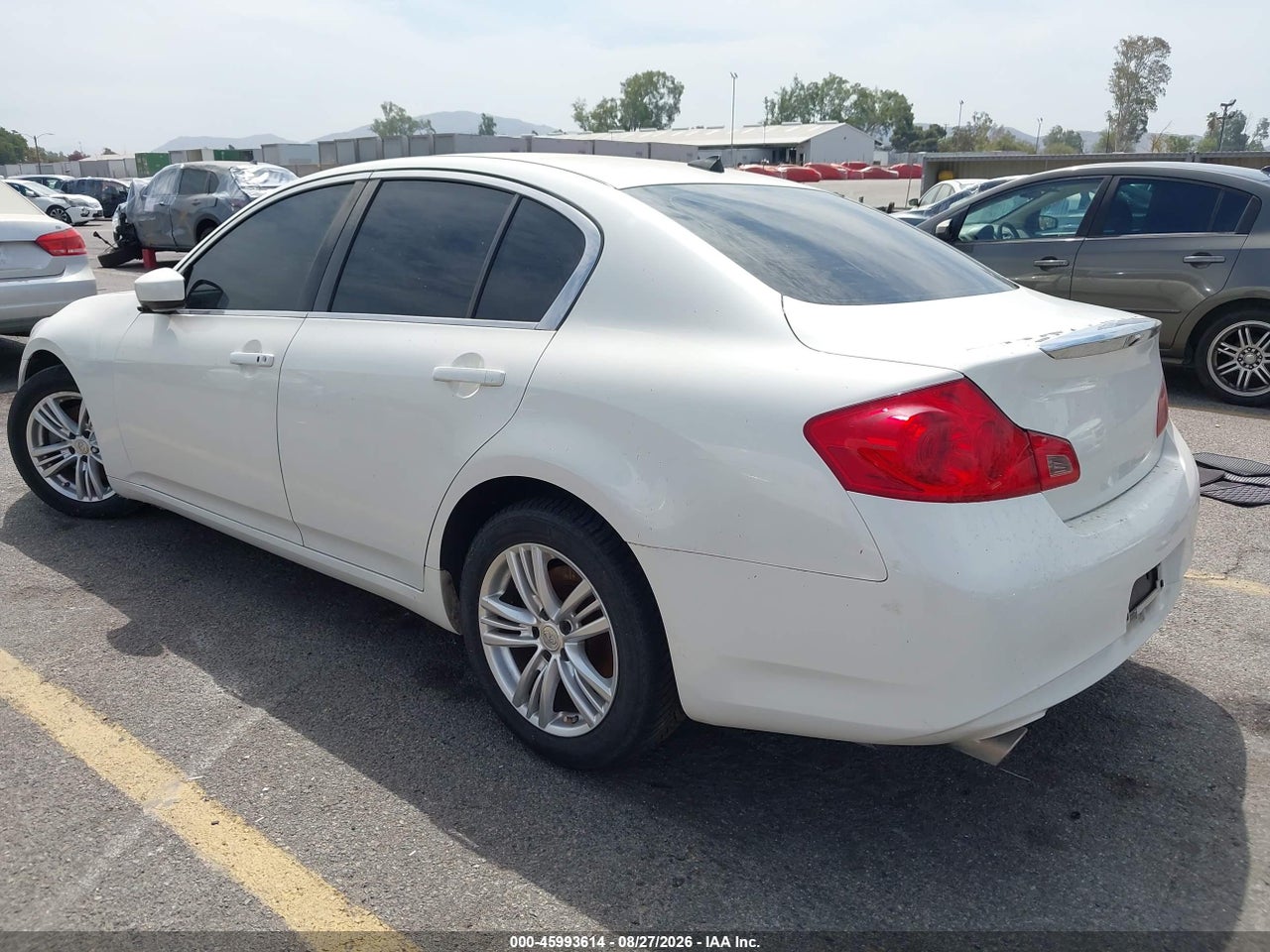 2015 INFINITI Q40 · 3/11