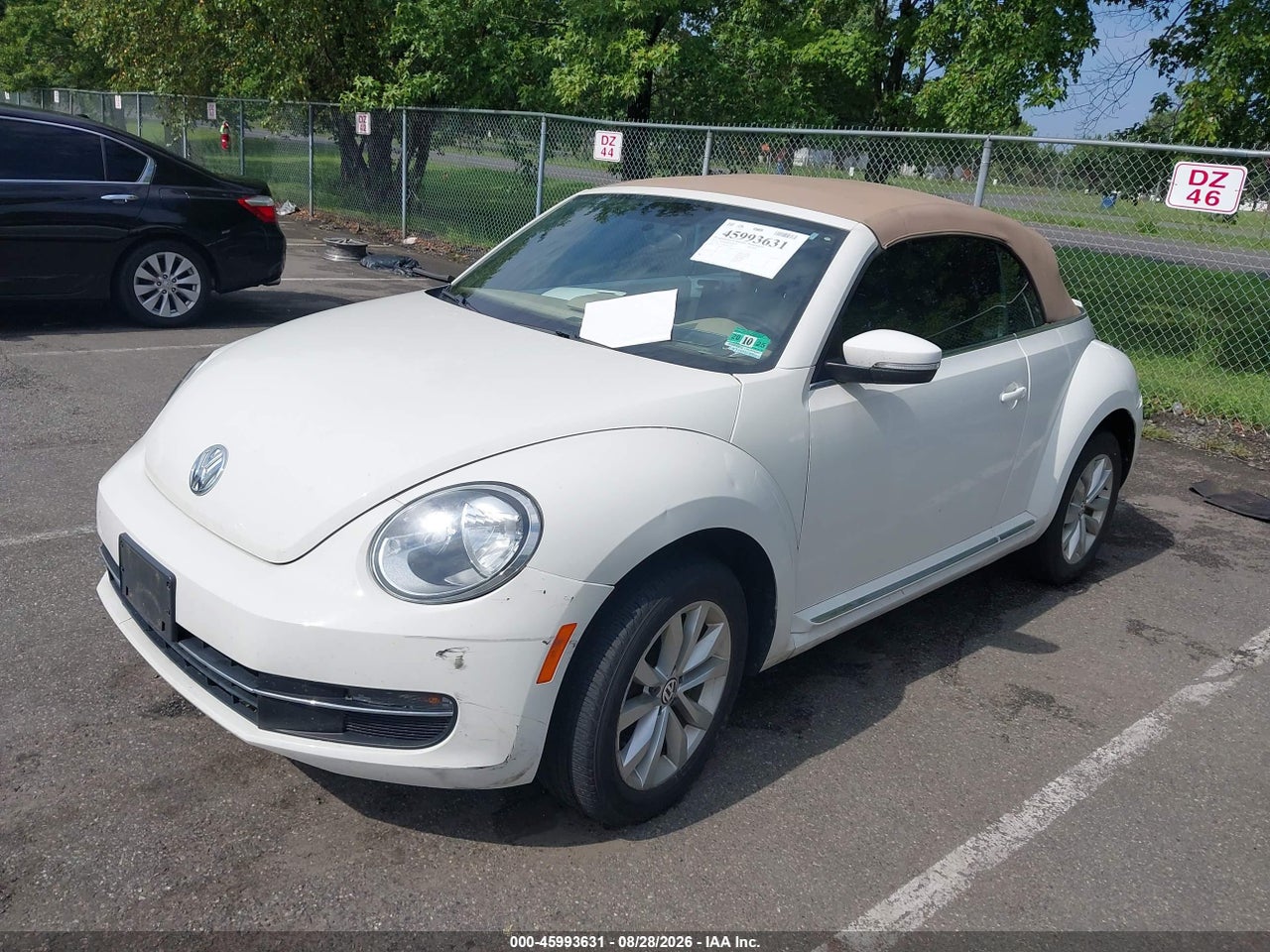 2013 VOLKSWAGEN BEETLE 2.0L TDI · 2/11