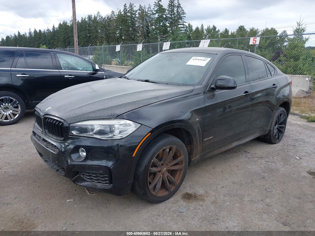 2015 BMW X6 XDRIVE50I · 2/11