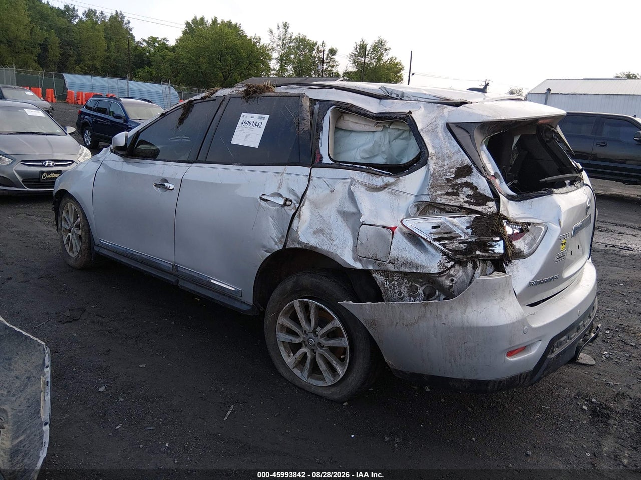 2013 NISSAN PATHFINDER SV · 3/10