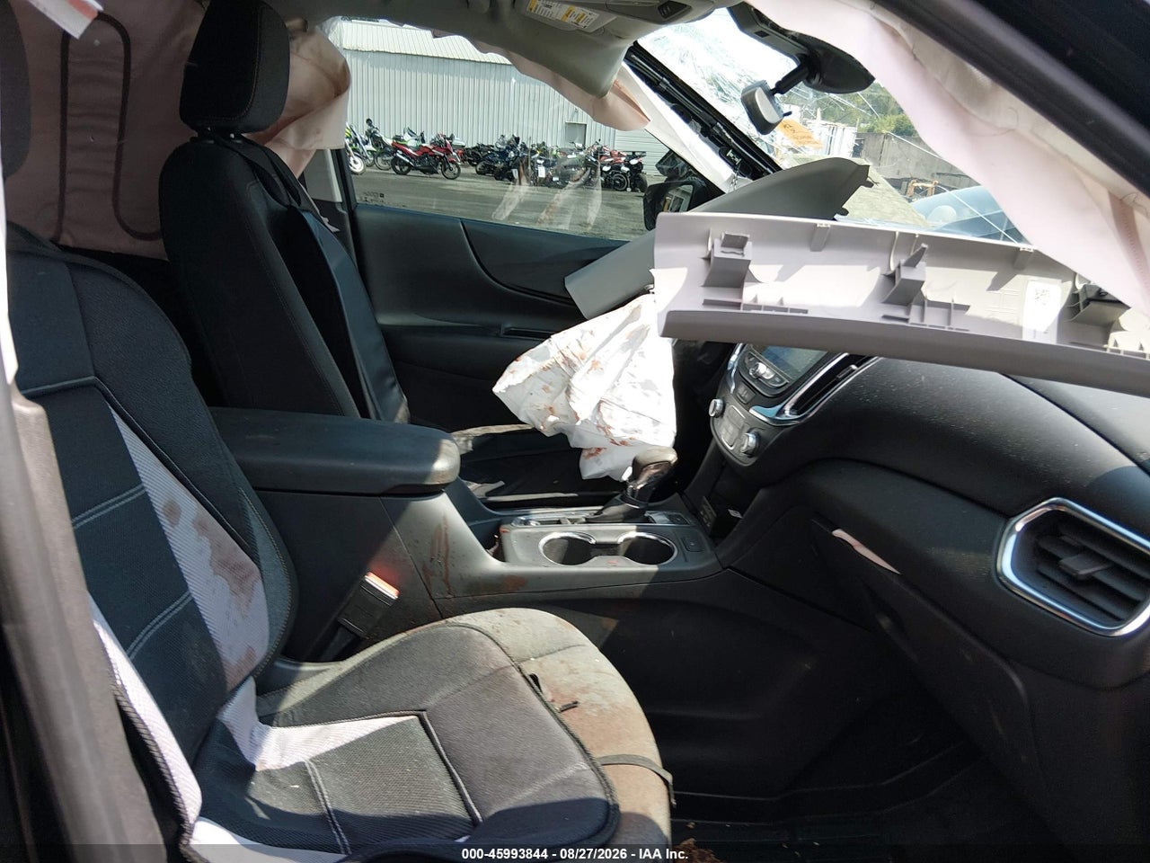2022 CHEVROLET EQUINOX AWD LT · 5/10