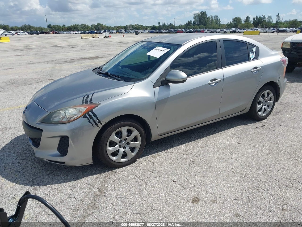 2013 MAZDA MAZDA3 I SV · 2/11