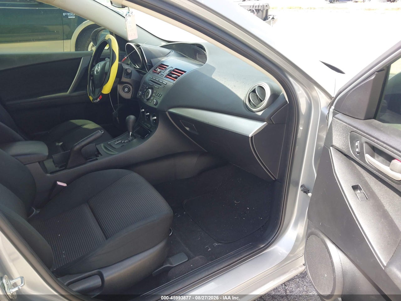 2013 MAZDA MAZDA3 I SV · 5/11