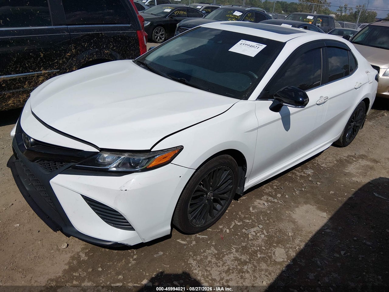 2018 TOYOTA CAMRY SE · 2/11