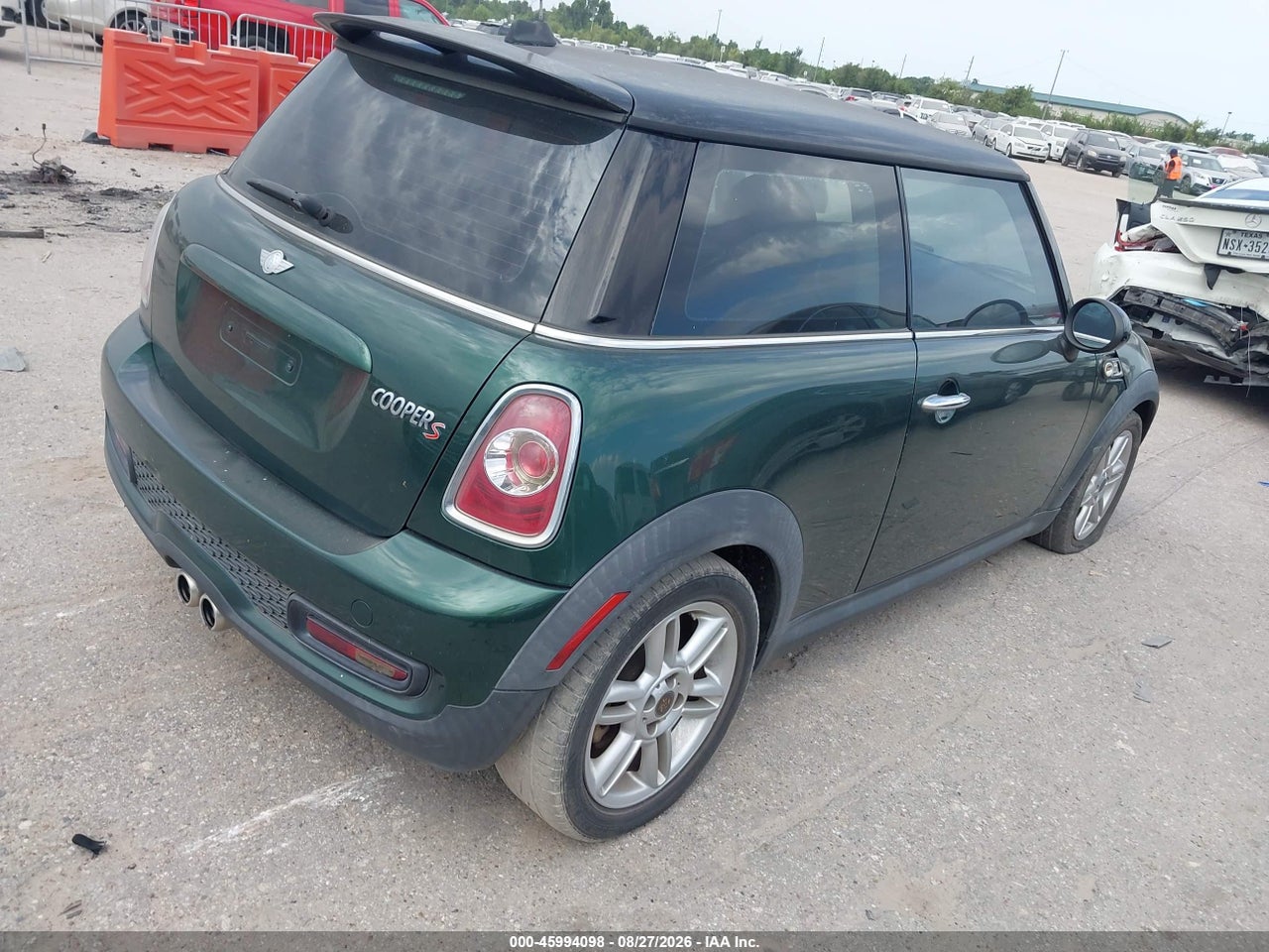 2013 MINI HARDTOP COOPER S · 4/11