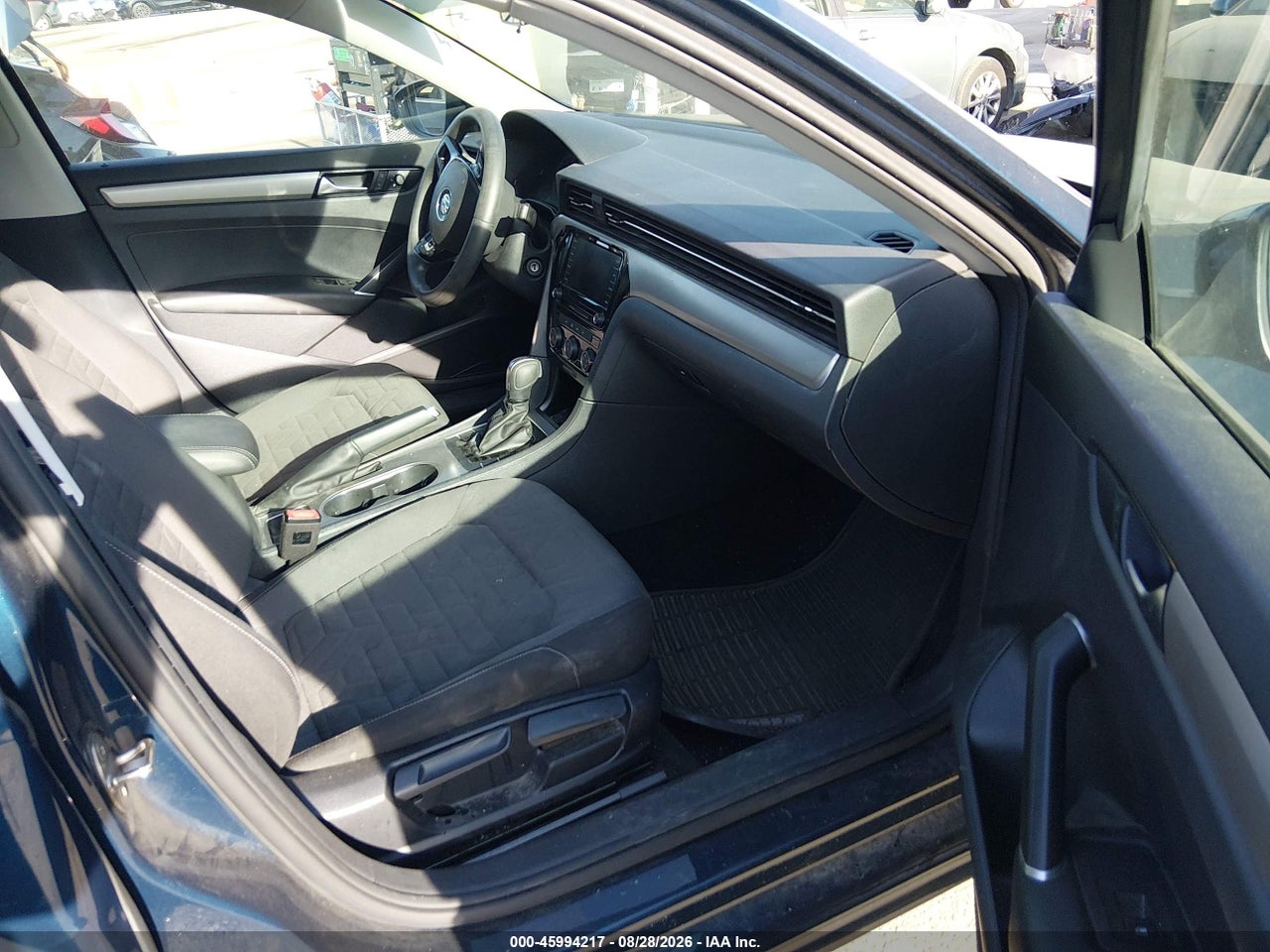 2021 VOLKSWAGEN PASSAT 2.0T S · 5/11