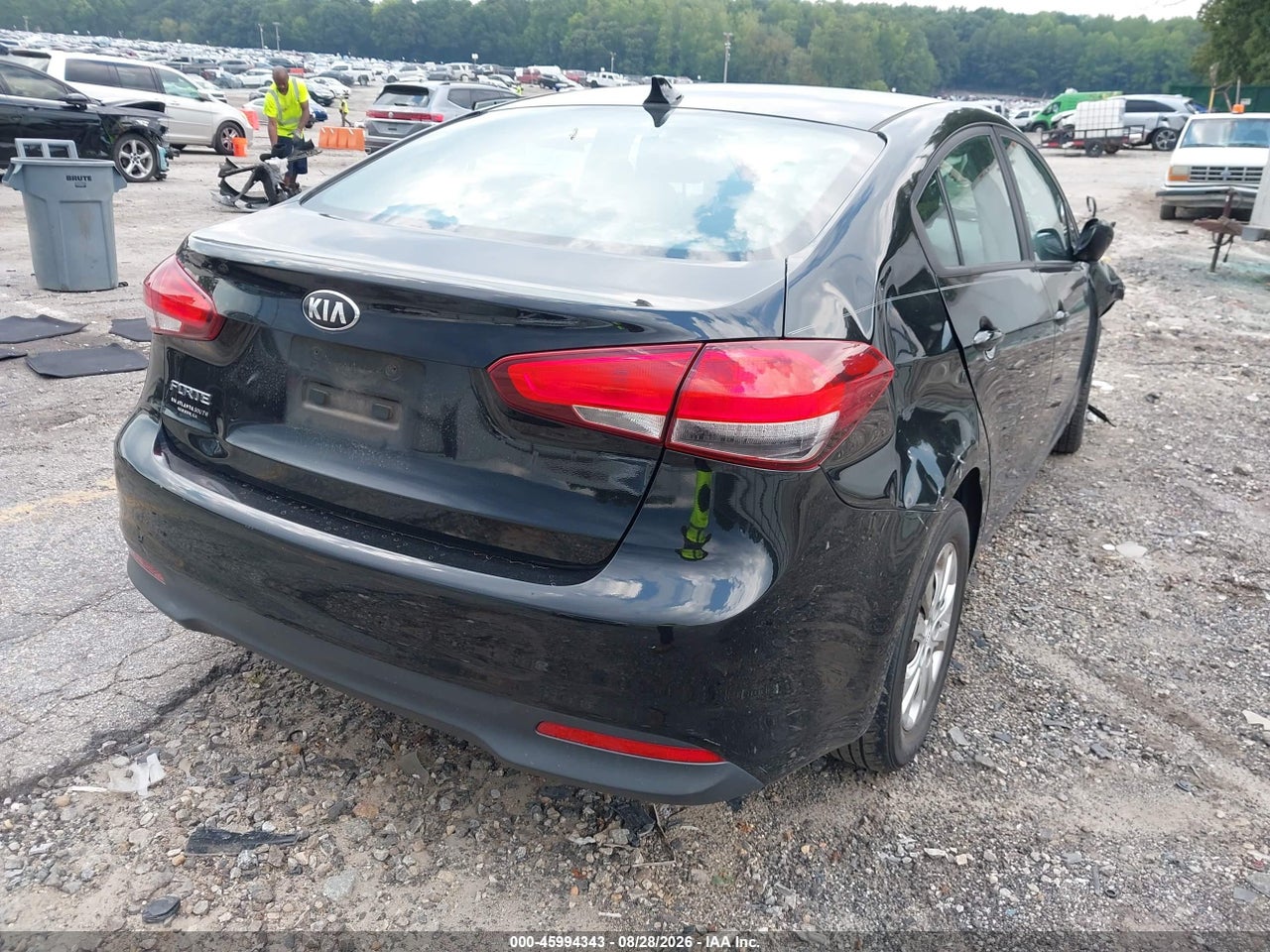 2017 KIA FORTE LX · 4/11