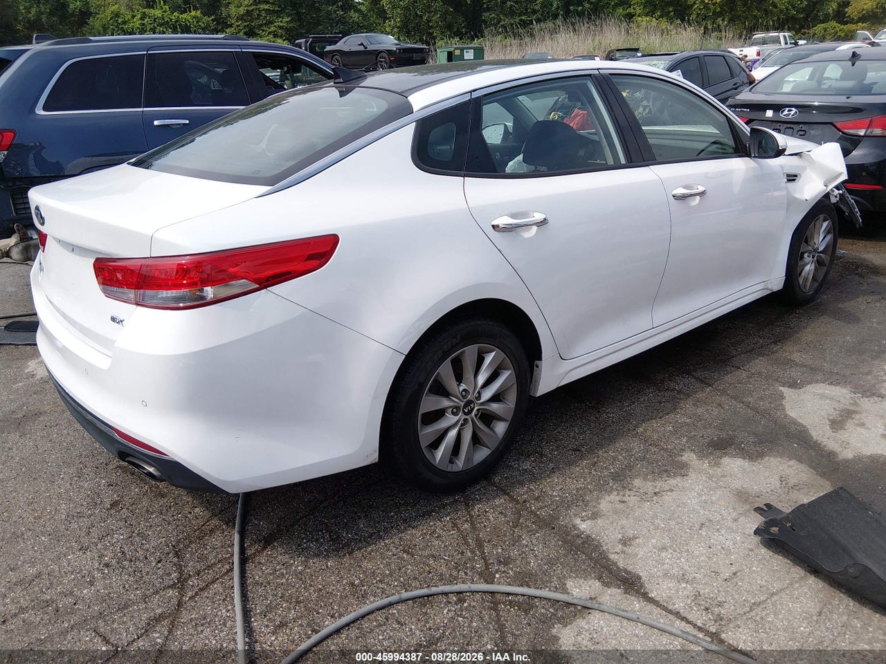 2017 KIA OPTIMA EX · 4/10