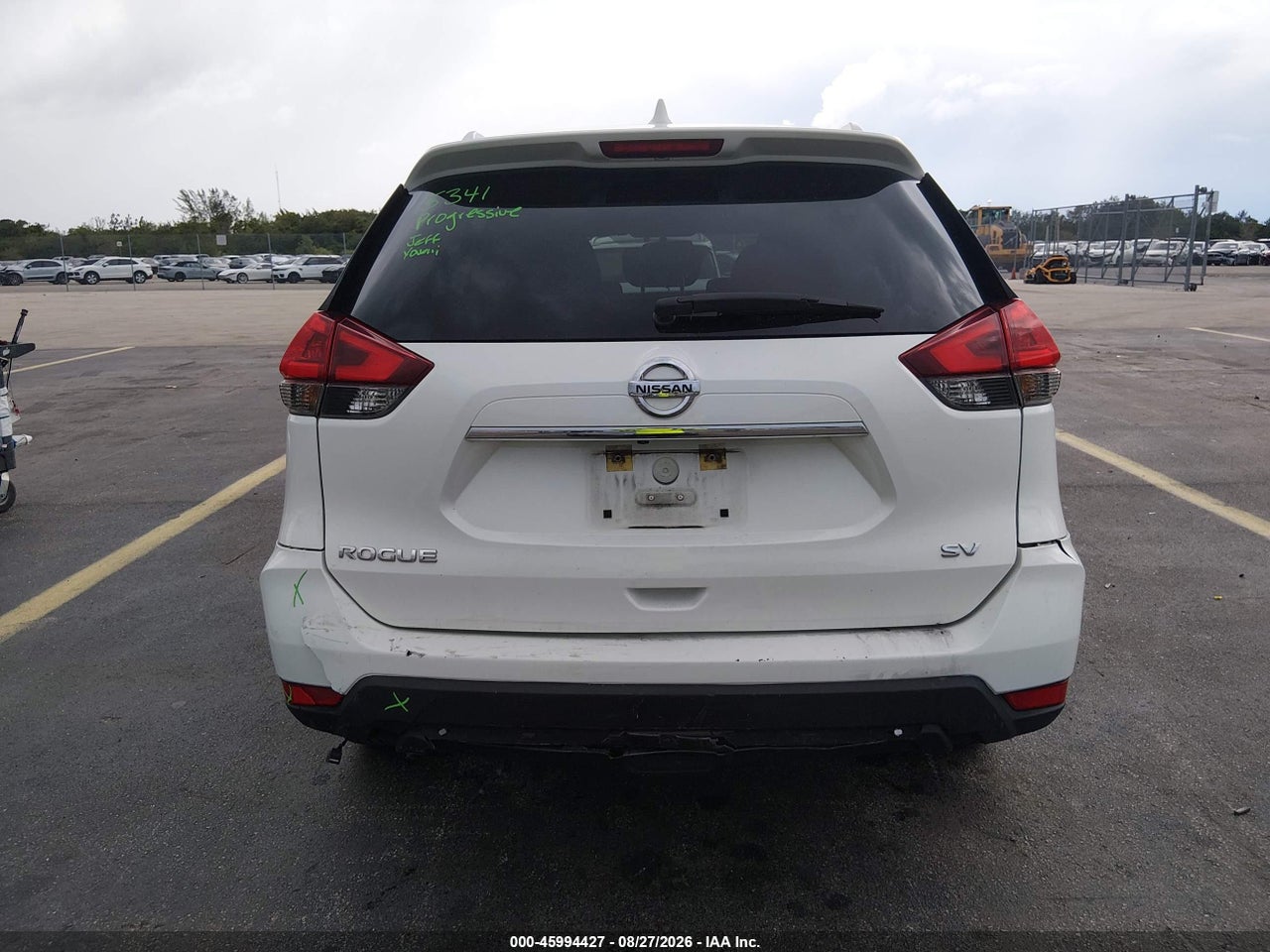 2018 NISSAN ROGUE SV · 6/11