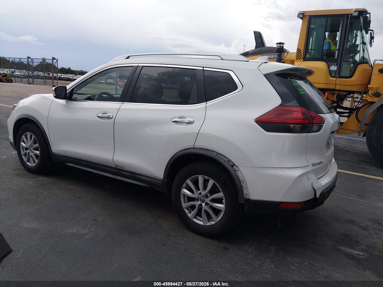2018 NISSAN ROGUE SV · 3/11