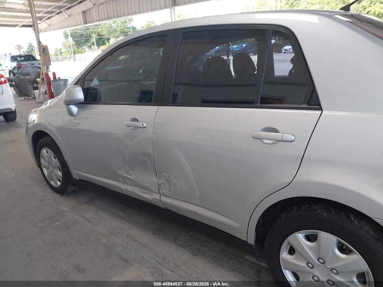 2009 NISSAN VERSA 1.8S · 6/11