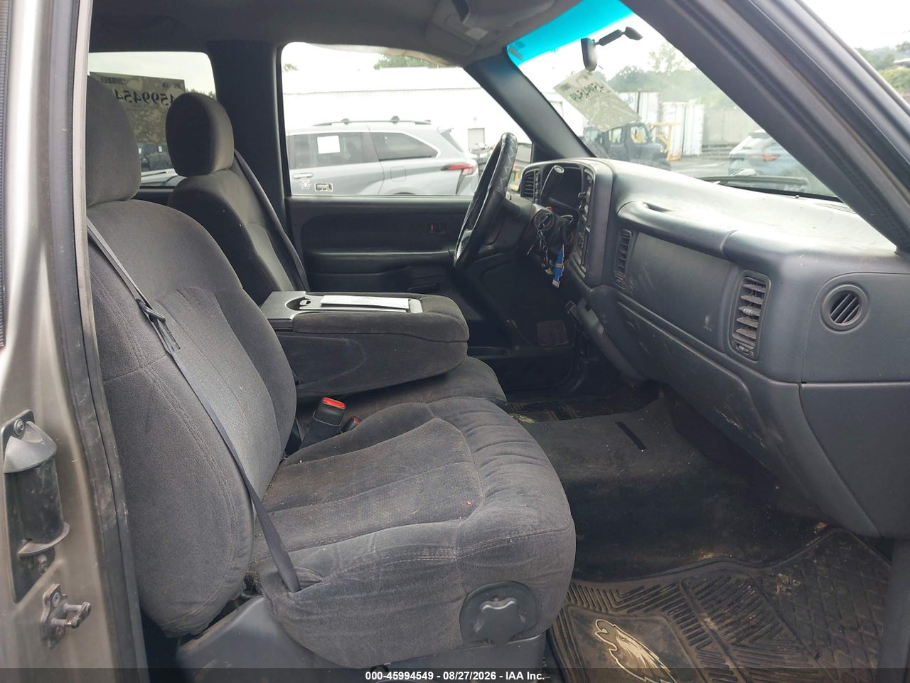 2000 CHEVROLET SILVERADO 1500 LS · 5/11