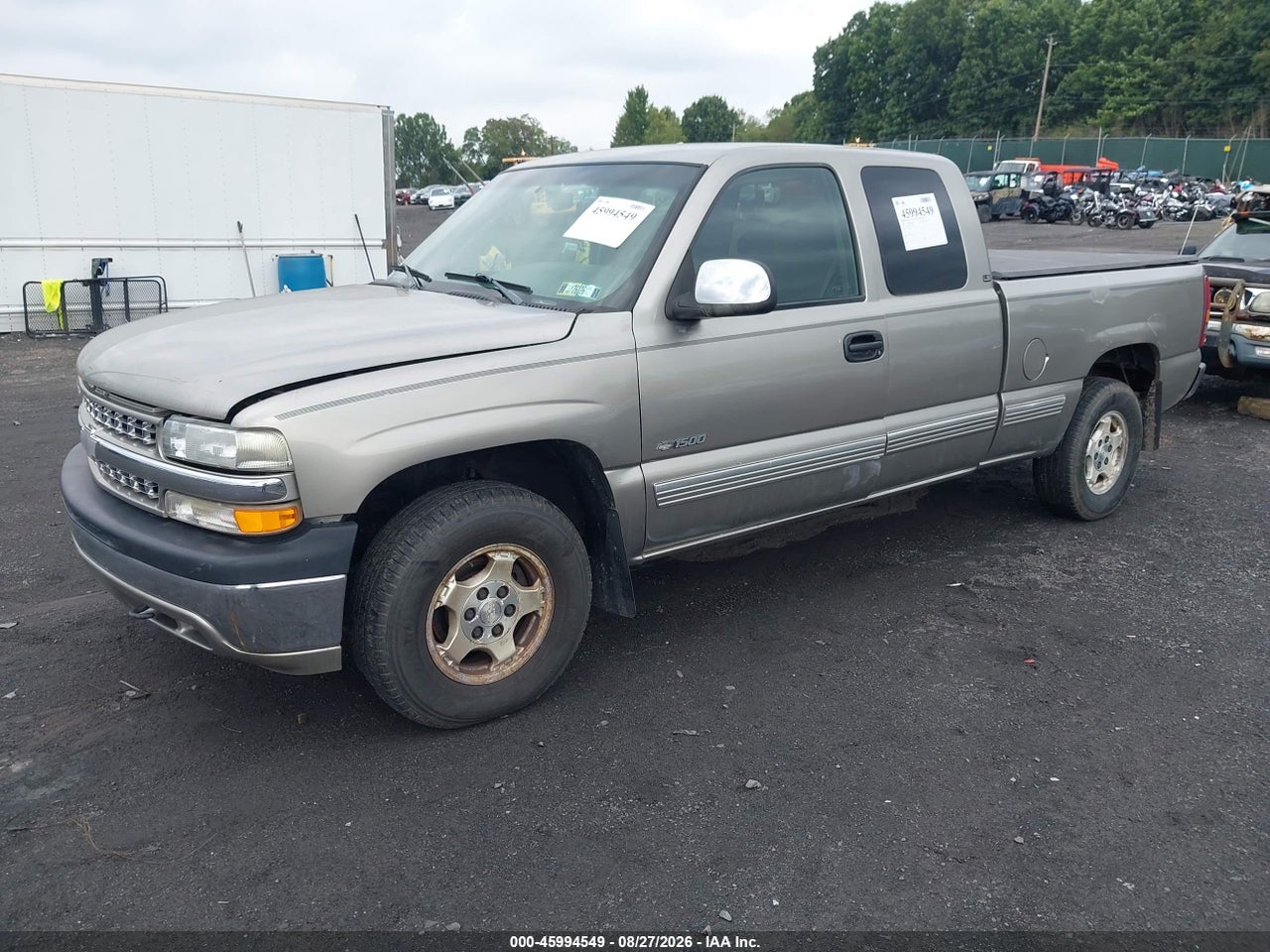 2000 CHEVROLET SILVERADO 1500 LS · 2/11