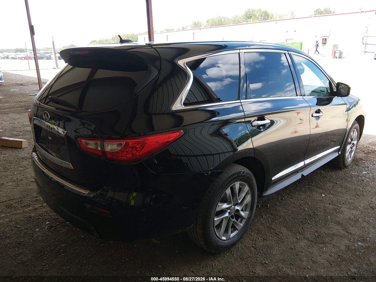 2013 INFINITI JX35   · 4/11
