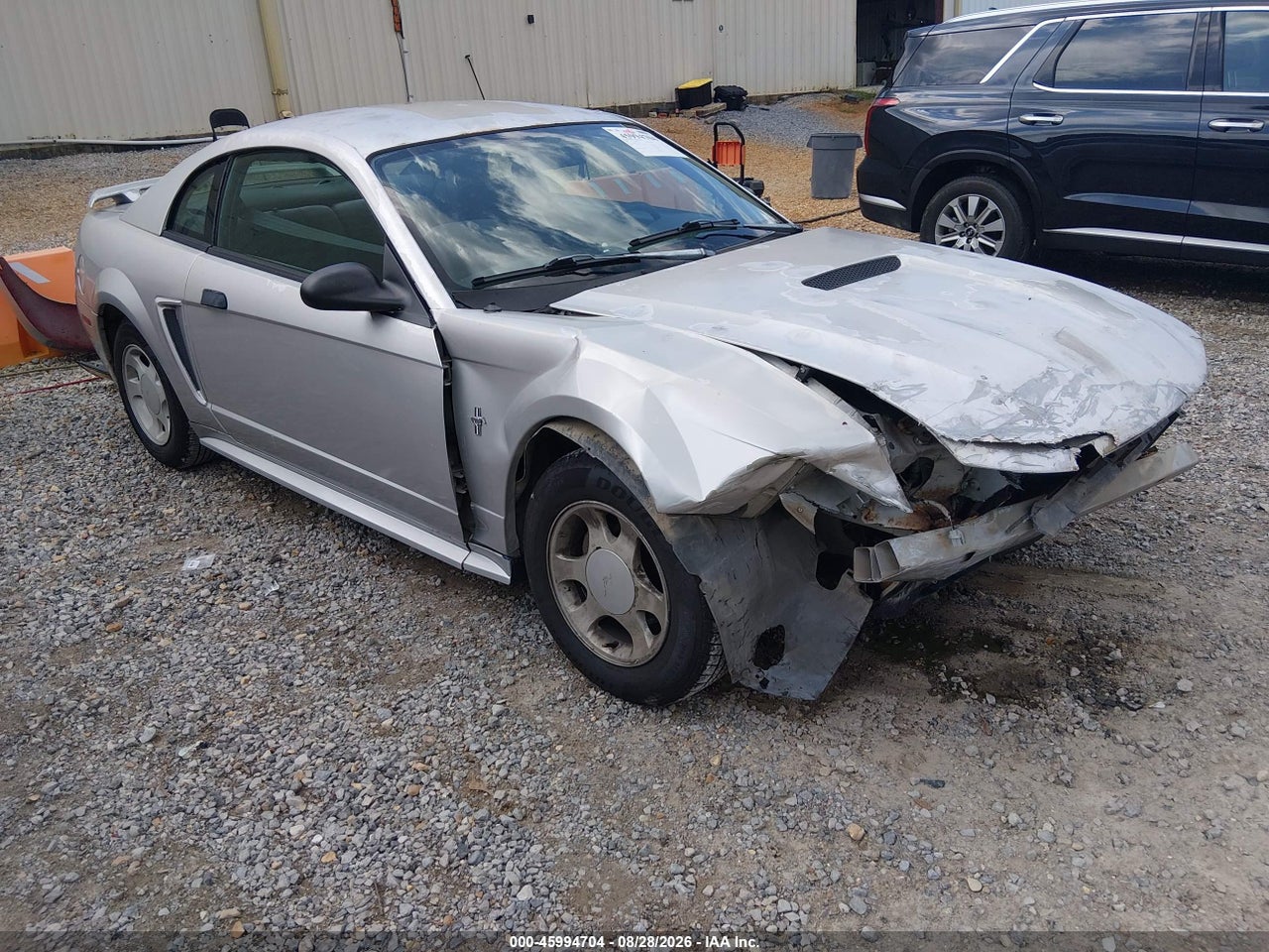 2001 FORD MUSTANG  