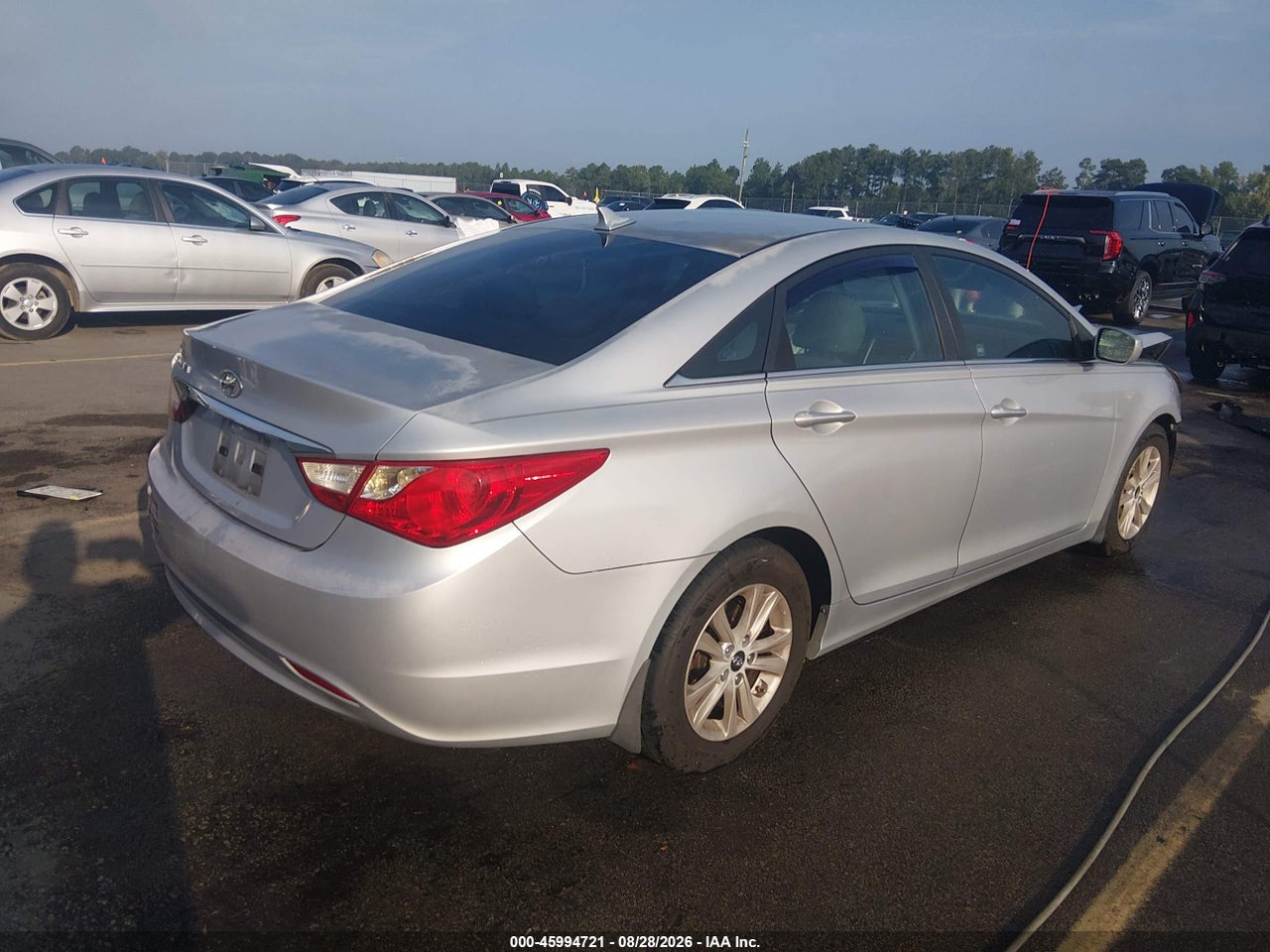 2011 HYUNDAI SONATA GLS · 4/11