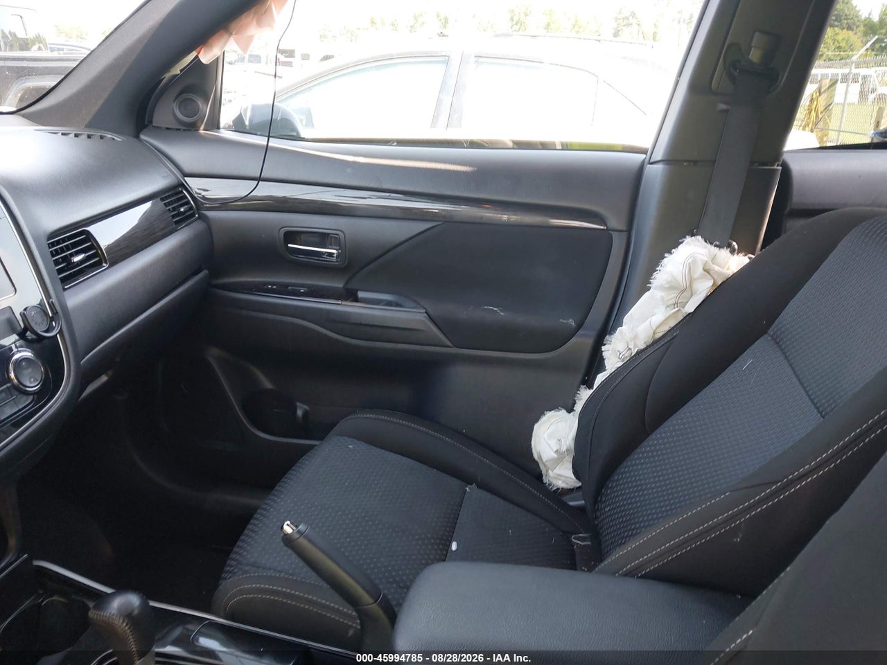 2018 MITSUBISHI OUTLANDER LE · 5/11