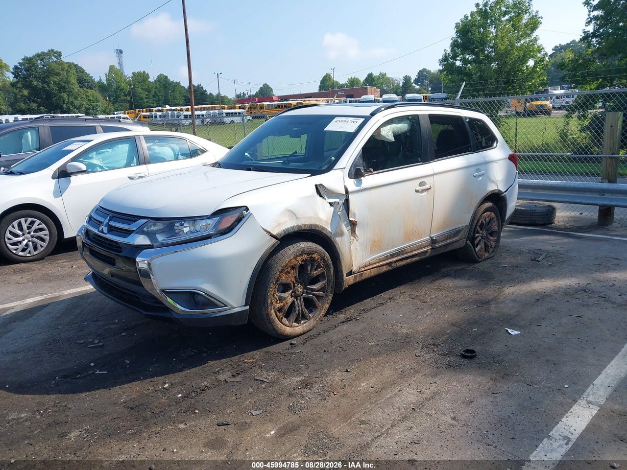 2018 MITSUBISHI OUTLANDER LE · 2/11