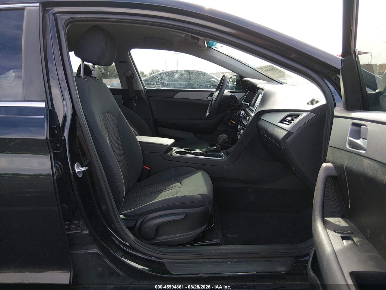 2019 HYUNDAI SONATA SE · 5/10