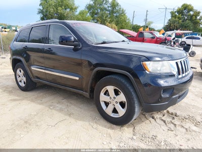 1J4RR4GG3BC****** · 2011 JEEP GRAND CHEROKEE LAREDO