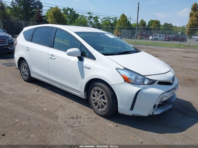 2015 TOYOTA PRIUS V TWO