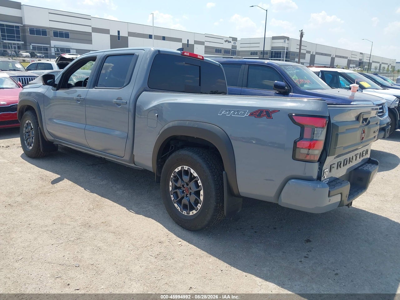 2025 NISSAN FRONTIER LONG BED PRO-4X 4X4 · 3/11