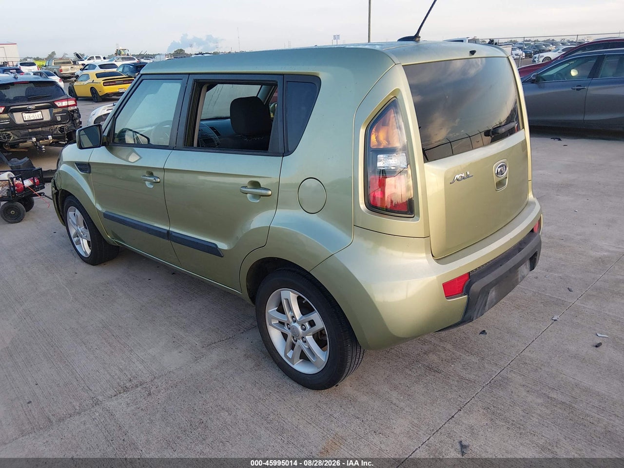 2011 KIA SOUL + · 3/11