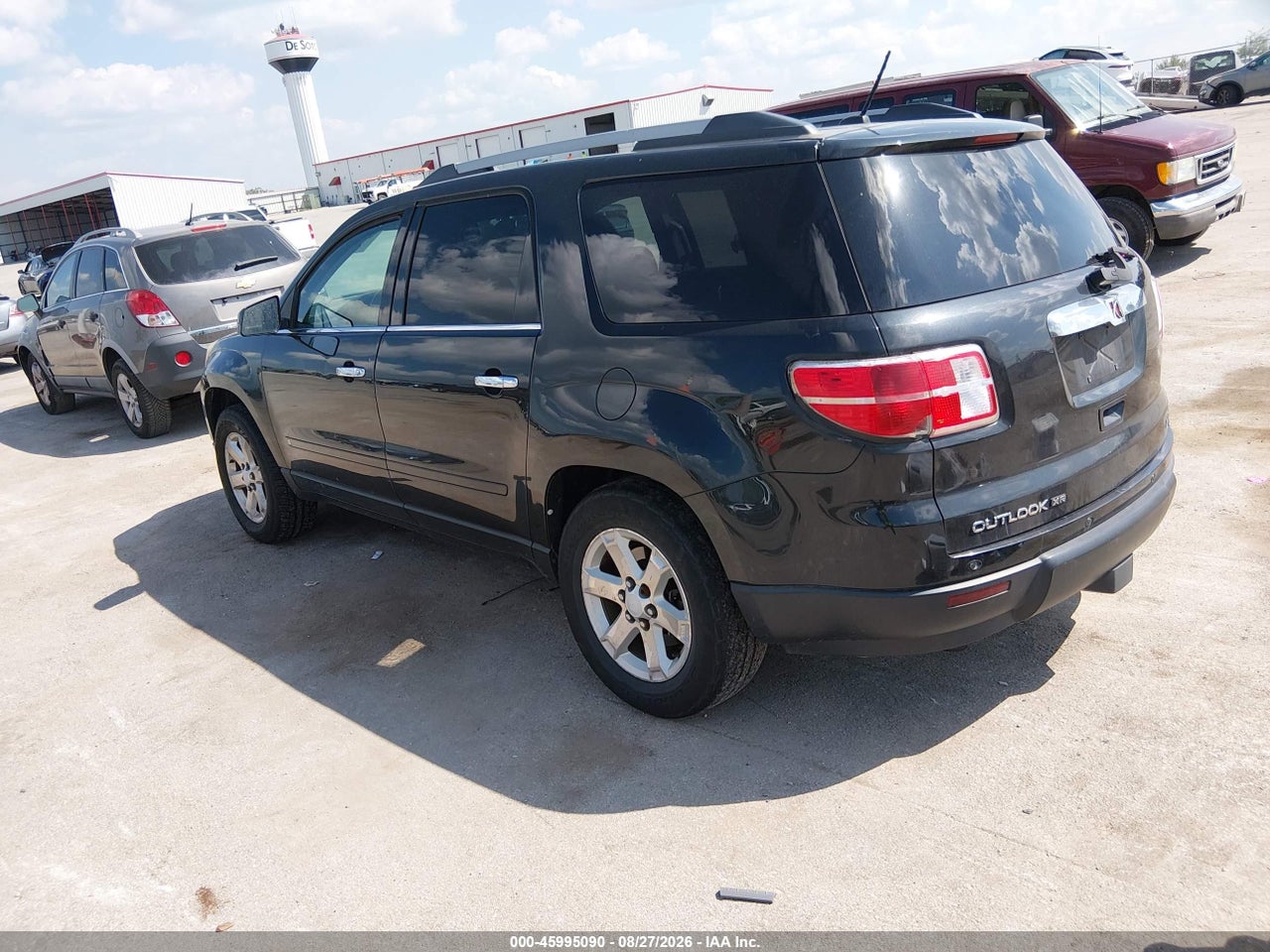 2010 SATURN OUTLOOK XR-L · 3/11