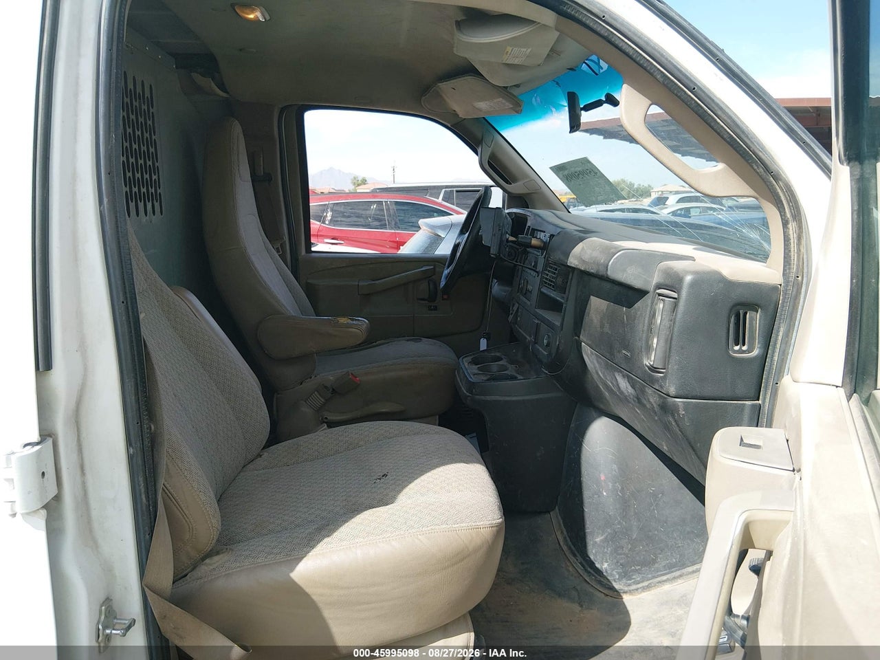 2017 GMC SAVANA 2500 WORK VAN · 5/11