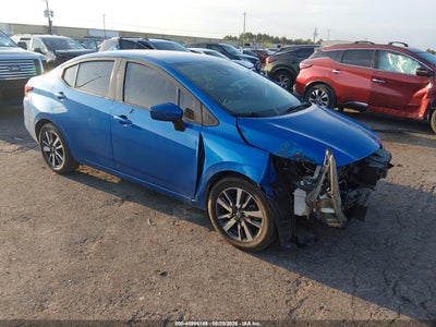 2021 NISSAN VERSA SV XTRONIC CVT