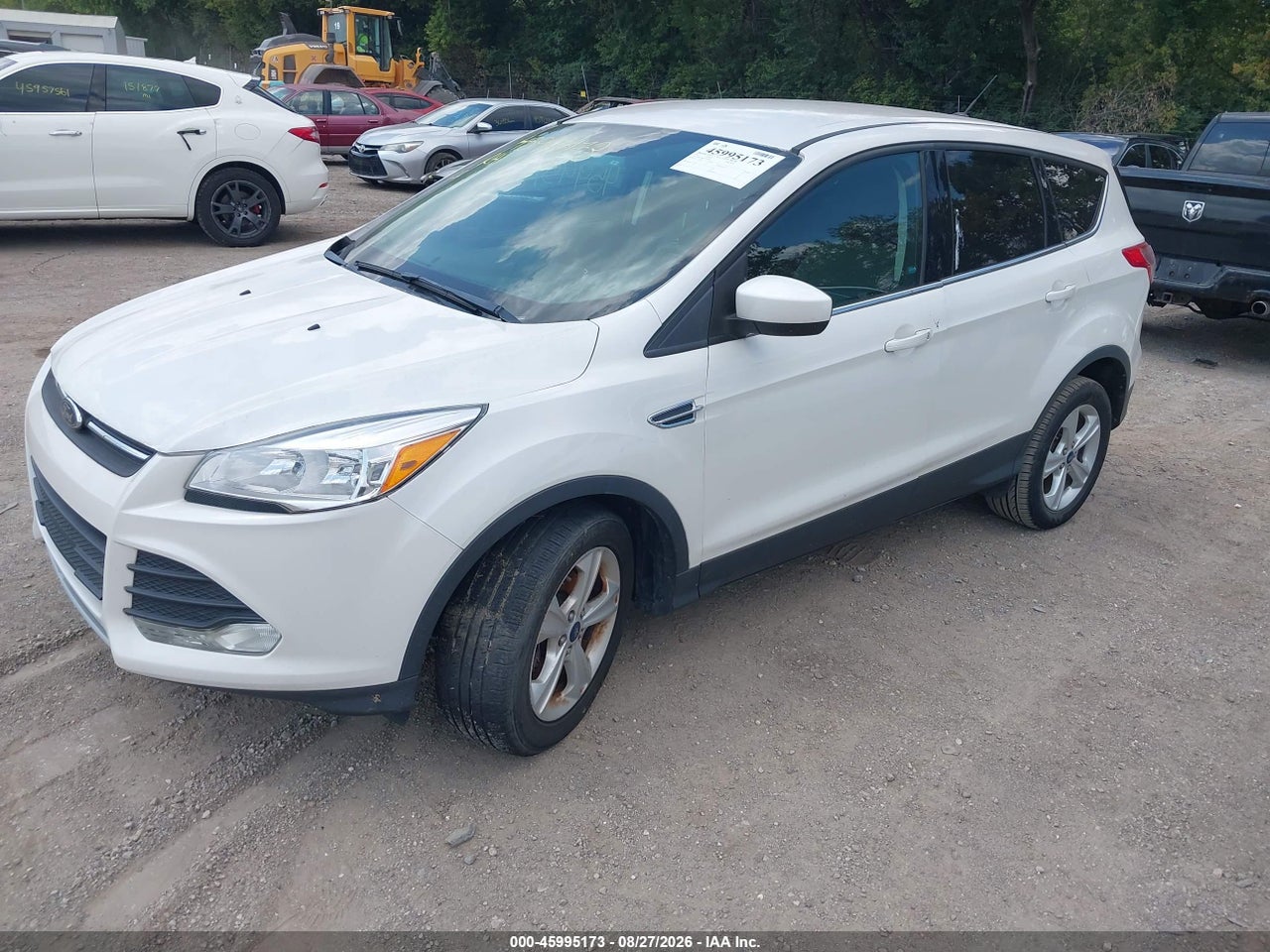 2015 FORD ESCAPE SE · 2/11