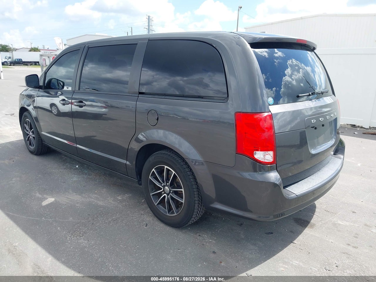 2019 DODGE GRAND CARAVAN SE PLUS · 3/11