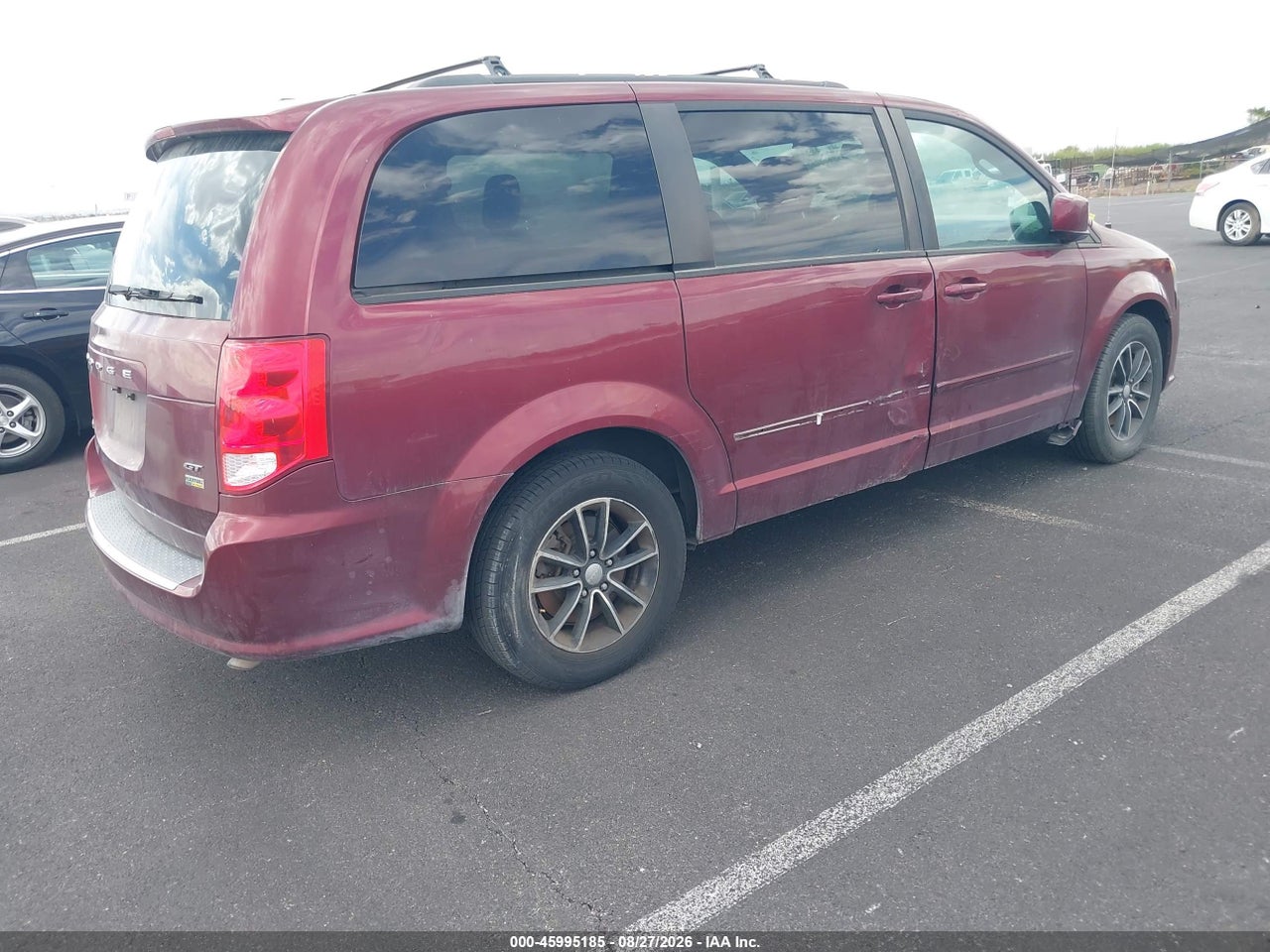 2017 DODGE GRAND CARAVAN GT · 4/11