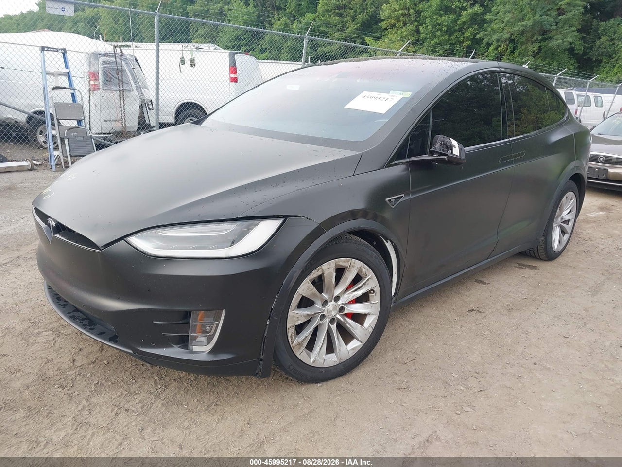 2016 TESLA MODEL X 60D/P100D/P90D · 2/9