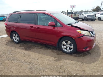 2012 TOYOTA SIENNA LE V6 8 PASSENGER