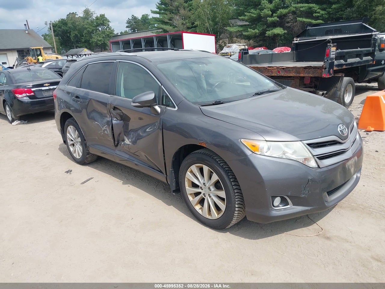 4T3BA3BB2FU****** · 2015 TOYOTA VENZA LE