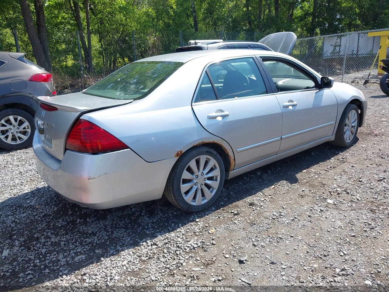 2007 HONDA ACCORD 2.4 LX · 4/11