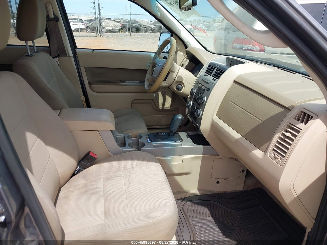 2009 FORD ESCAPE XLT · 5/11