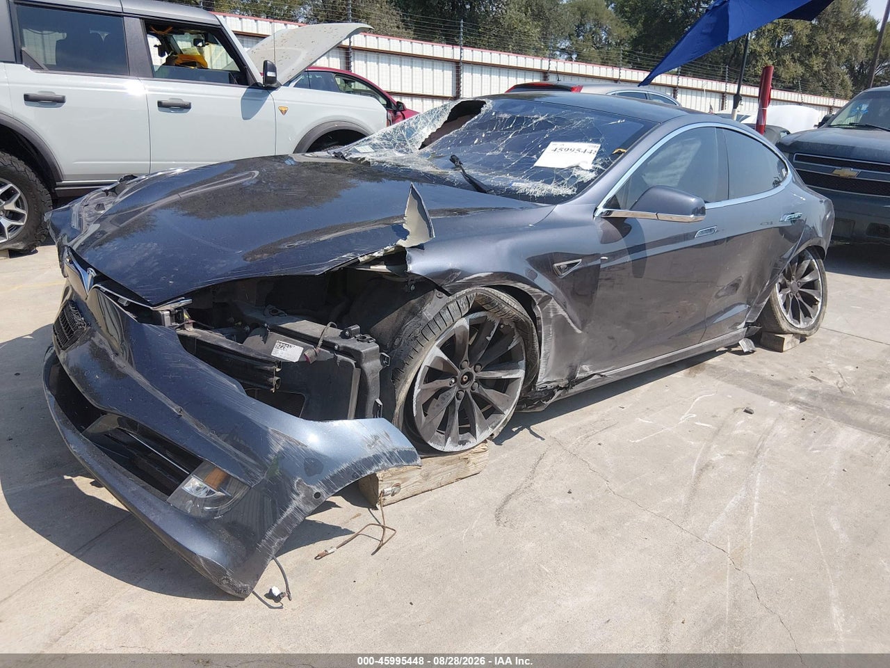 2016 TESLA MODEL S 60D/70D/75D/85D/90D · 2/10