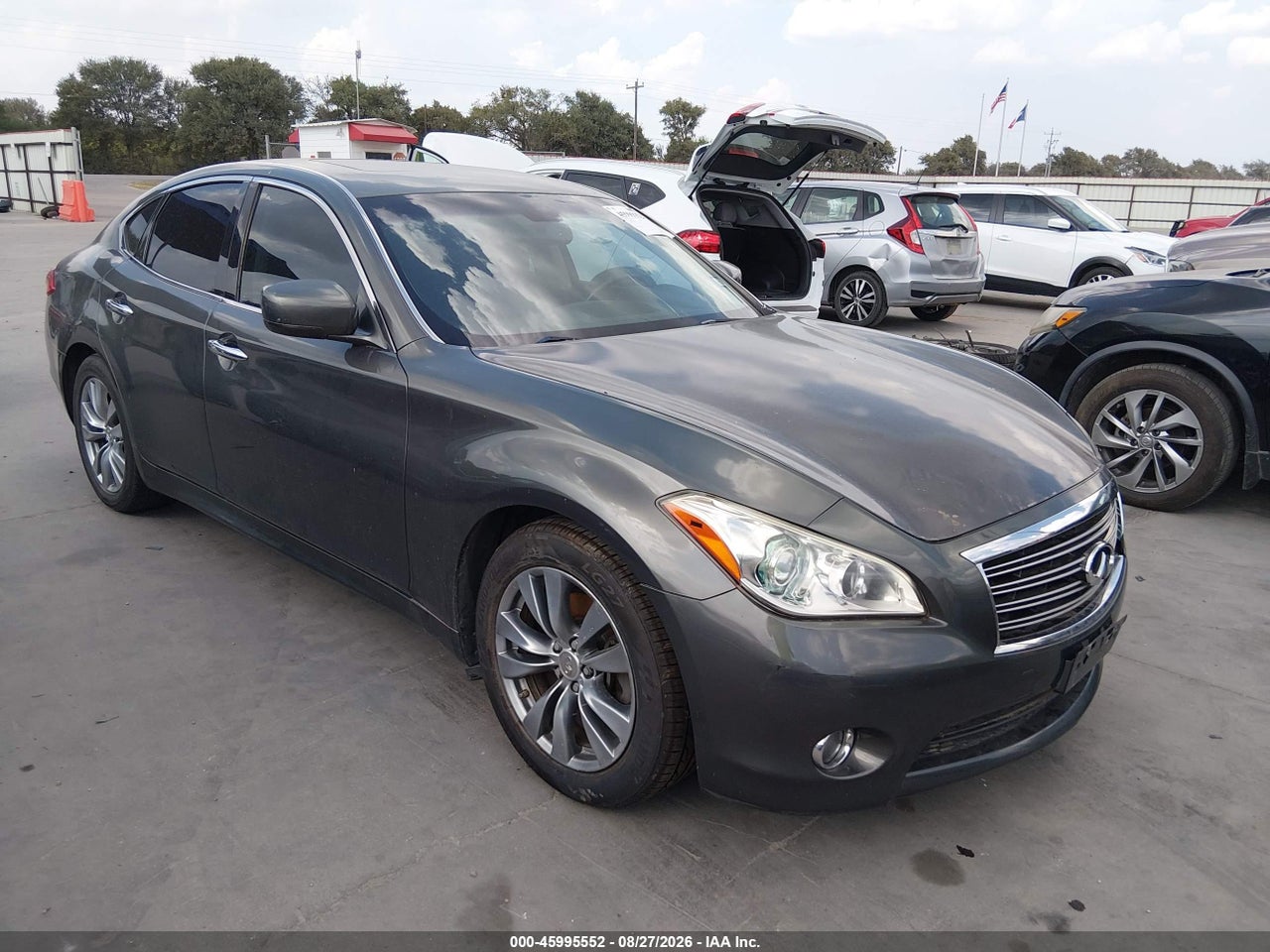 2012 INFINITI M37